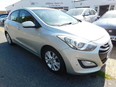 Used Hyundai i30 Style 128 HP (94 kW) 2012 Silver Hatchback