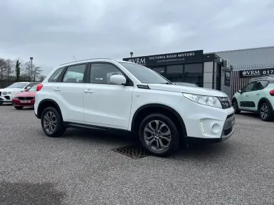 Używany Suzuki Vitara SZ4 120 KM (88 kW) 2016 Biały SUV