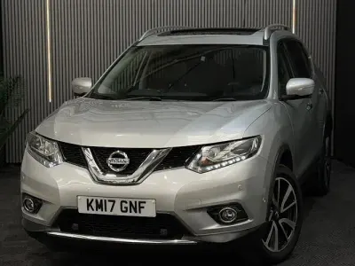 Used Nissan X-Trail Tekna 131 HP (96 kW) 2015 Silver SUV
