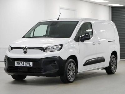 Used Citroën Berlingo 100 HP (73 kW) 2024 White MPV