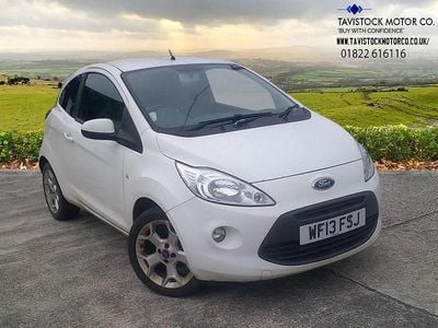 Used Ford Ka Zetec 69 HP (50 kW) 2013 White Hatchback