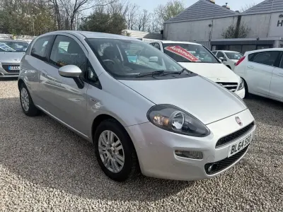 Używany Fiat Punto Easy 69 KM (50 kW) 2014 Szary Hatchback