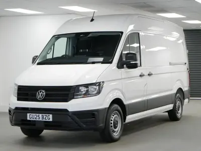 Usado VW Crafter 140 HP (102 kW) 2025 Branco Van
