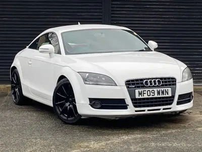 Używany Audi TT Comfort 170 KM (125 kW) 2009 Biały Coupe
