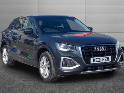 Begagnad Audi Q2 Sport 110 HK (80 kW) 2021 Grå SUV