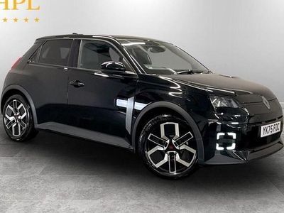 Used Renault 5 E-Tech Komfort 110 kW (150 HP) 2025 Hatchback
