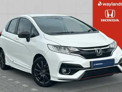 Used Honda Jazz Sport 130 HP (95 kW) 2018 White Hatchback