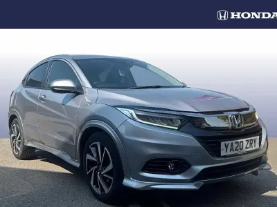Begagnad Honda HR-V EX 182 HK (133 kW) 2020 Silver SUV