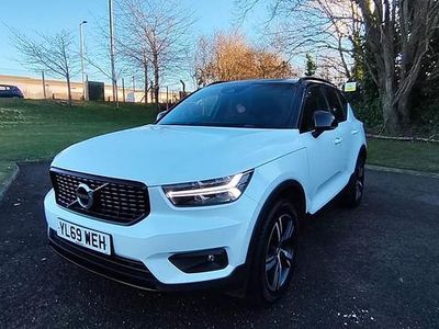 Used Volvo XC40 R-Design 161 HP (118 kW) 2020 White SUV