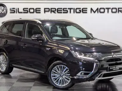 Begagnad Mitsubishi Outlander P-HEV