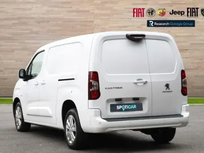 Used Peugeot Partner 130 HP (95 kW) 2019 White MPV
