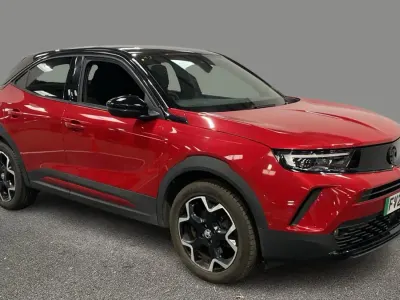 Begagnad Vauxhall Mokka Ultimate 100 kW (136 HK) 2023 Röd SUV