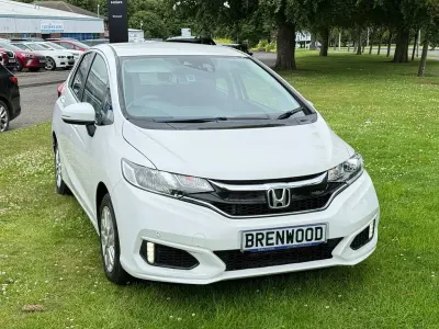 Used Honda Jazz SE 102 HP (75 kW) 2019 White Hatchback
