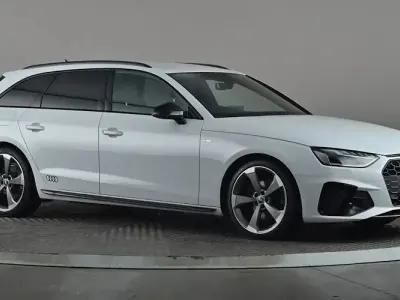 Used Audi A4 Black Edition 150 HP (110 kW) 2021 White Estate