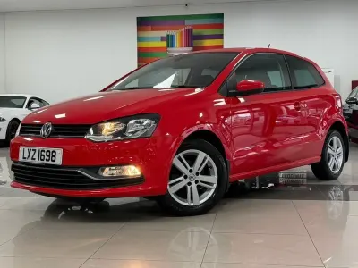 Begagnad VW Polo Edition 60 HK (44 kW) 2017 Röd Halvkombi