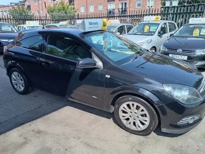 Used Vauxhall Astra SRi 2011 Black Hatchback