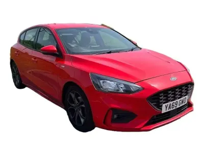 Begagnad Ford Focus ST-Line 125 HK (91 kW) 2020 Röd Halvkombi