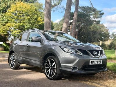 Grey Used 2017 Nissan Qashqai Tekna SUV | £6,995 (Good price)