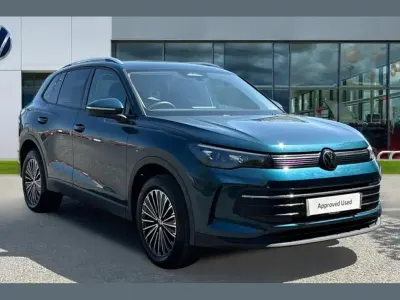Używany VW Tiguan Match 200 KM (147 kW) 2025 Niebieski SUV