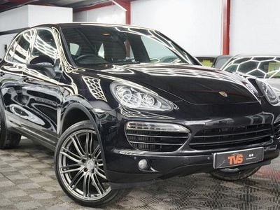Used Porsche Cayenne 245 HP (180 kW) 2012 Black SUV