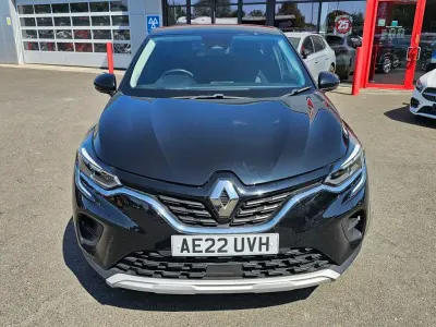 Used Renault Captur Iconic 145 HP (106 kW) 2022 Black SUV