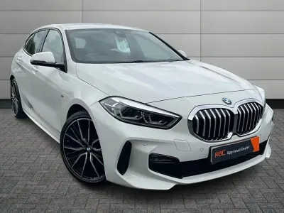 Used BMW 118 M Sport 134 HP (98 kW) 2021 White Hatchback