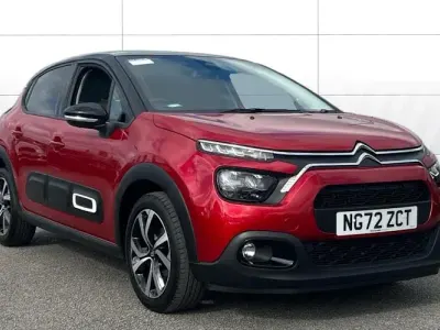 Used Citroën C3 PureTech 83 HP (61 kW) 2023 Red Hatchback