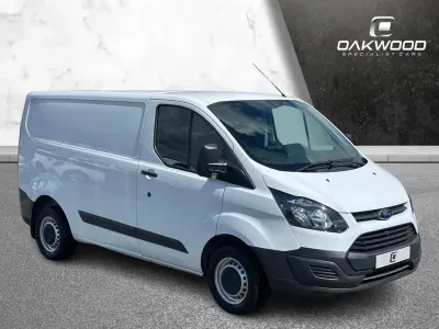 Used Ford Transit Custom 105 HP (77 kW) 2018 White Van