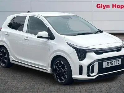 Used Kia Picanto GT-Line 63 HP (46 kW) 2024 White Hatchback