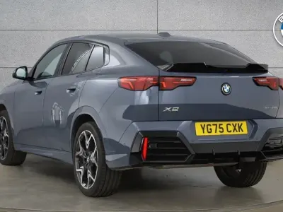 Begagnad BMW X2 M Sport 170 HK (125 kW) 2025 Grå SUV