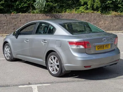 Used Toyota Avensis