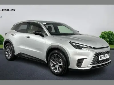 Used Lexus LBX 136 HP (100 kW) 2025 Silver SUV