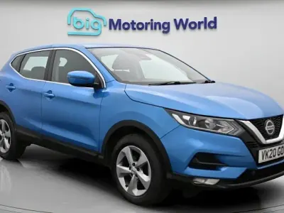 Used Nissan Qashqai Acenta Premium 140 HP (102 kW) 2020 Blue SUV