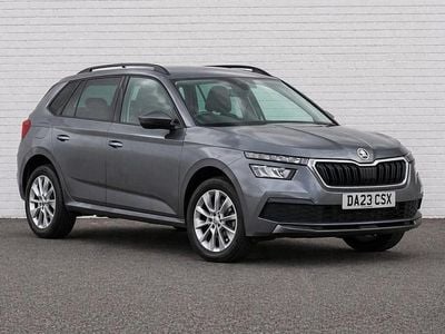 Begagnad Skoda Kamiq SE Drive 95 HK (69 kW) 2023 Grå SUV