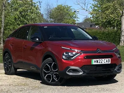 Used Citroën e-C4 Shine 100 kW (136 HP) 2022 Red Hatchback
