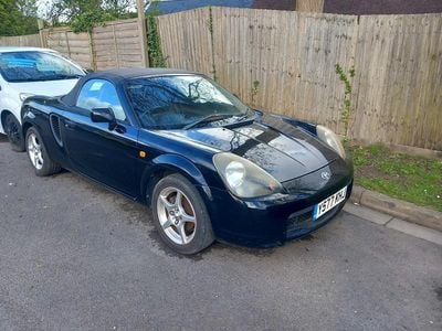 Used Toyota MR2 140 HP (102 kW) 2001 Black Cabriolet