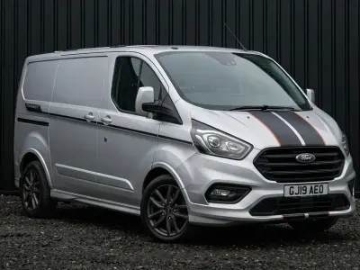 Used Ford Transit Custom Sport 170 HP (125 kW) 2019 Silver Van