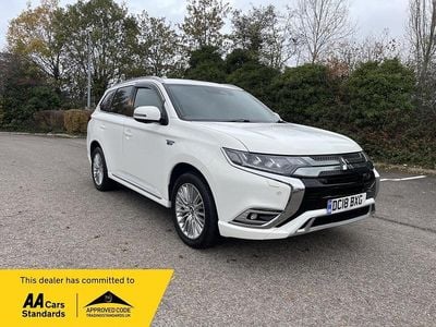 White Used 2018 Mitsubishi Outlander P-HEV Estate | £9,999 (Fair price)