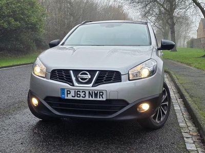 Used Nissan Qashqai 360º 2014 Silver SUV