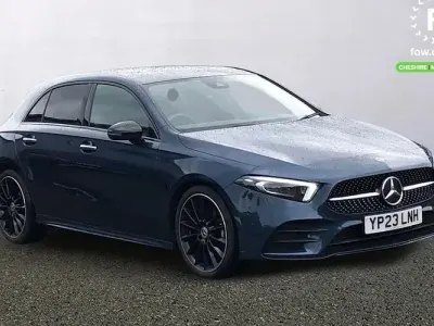 Used Mercedes A180 AMG Line Premium Plus 136 HP (100 kW) 2022 Blue Hatchback