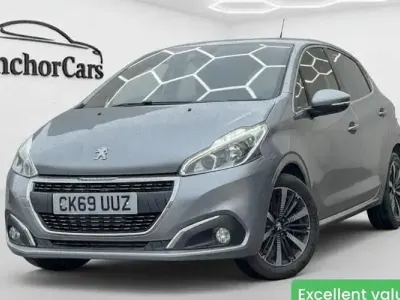 Used Peugeot 208 101 HP (74 kW) 2019 Hatchback