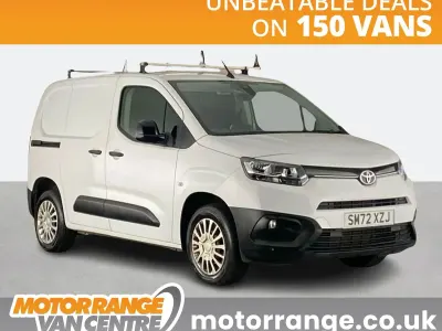 Used Toyota Proace 100 HP (73 kW) 2023 White MPV