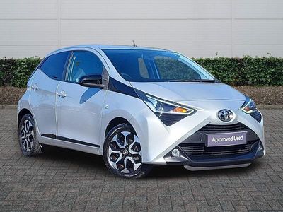 Used Toyota Aygo Trend 72 HP (52 kW) 2019 Silver Hatchback