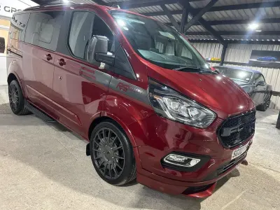Used Ford Tourneo Custom Titanium 2022 Red Van
