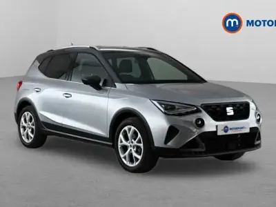 Used Seat Arona FR 110 HP (80 kW) 2023 Silver SUV