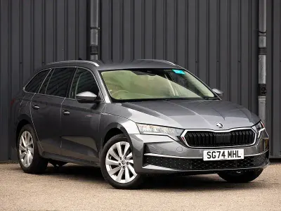 Używany Skoda Octavia SE L 150 KM (110 kW) 2024 Szary Kombi