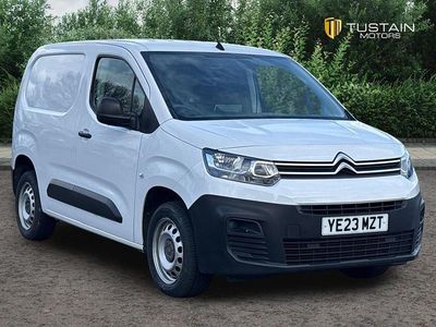 Usado Citroën Berlingo 100 HP (73 kW) 2023 Branco Monovolume