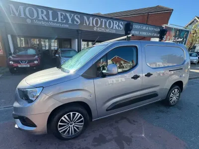 Używany Vauxhall Combo Sportive 2019 Szary Minivan