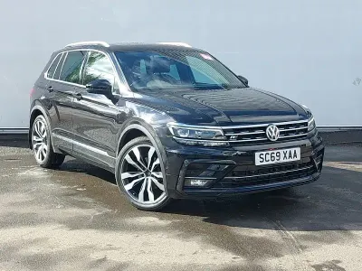 Usado VW Tiguan R-line 150 HP (110 kW) 2019 Preto SUV