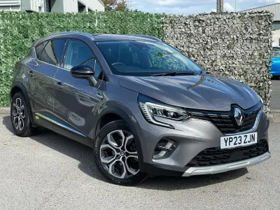 Used Renault Captur Techno 160 HP (117 kW) 2023 Grey SUV